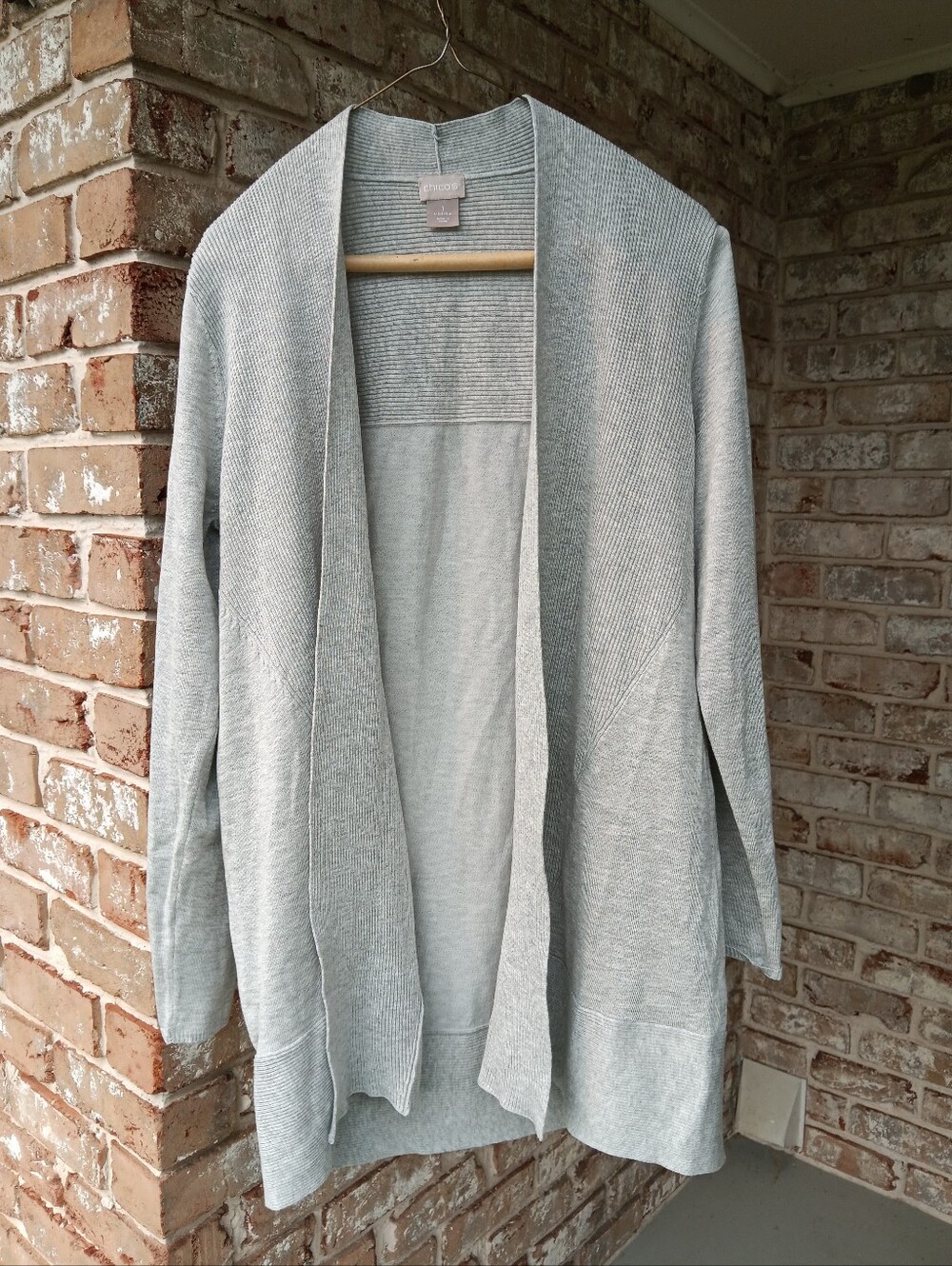 Chico's Light Gray Open-Front Knit Cardigan